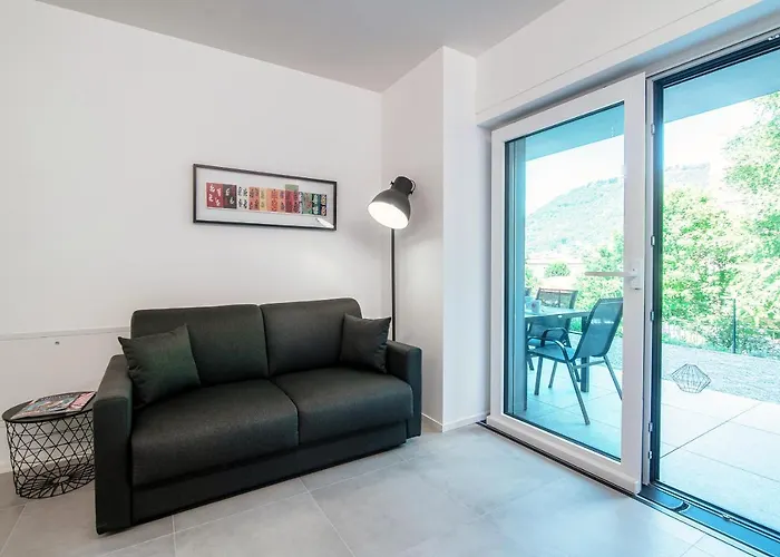 My Venini - By Myhomeincomo Apartman Como