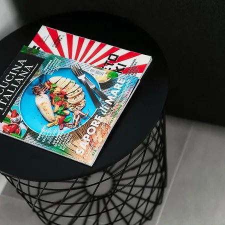 My Venini - By Myhomeincomo شقة