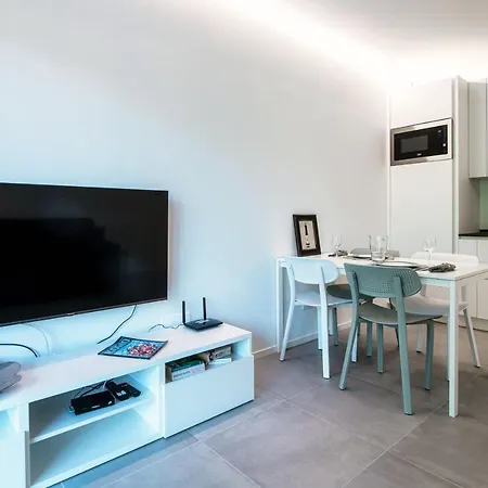 Apartamento My Venini - By Myhomeincomo *